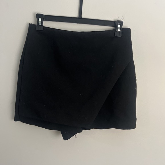Zara Pants - Zara Womens Black Wrap Front Asymmetrical Skort Mini Shorts Size Medium